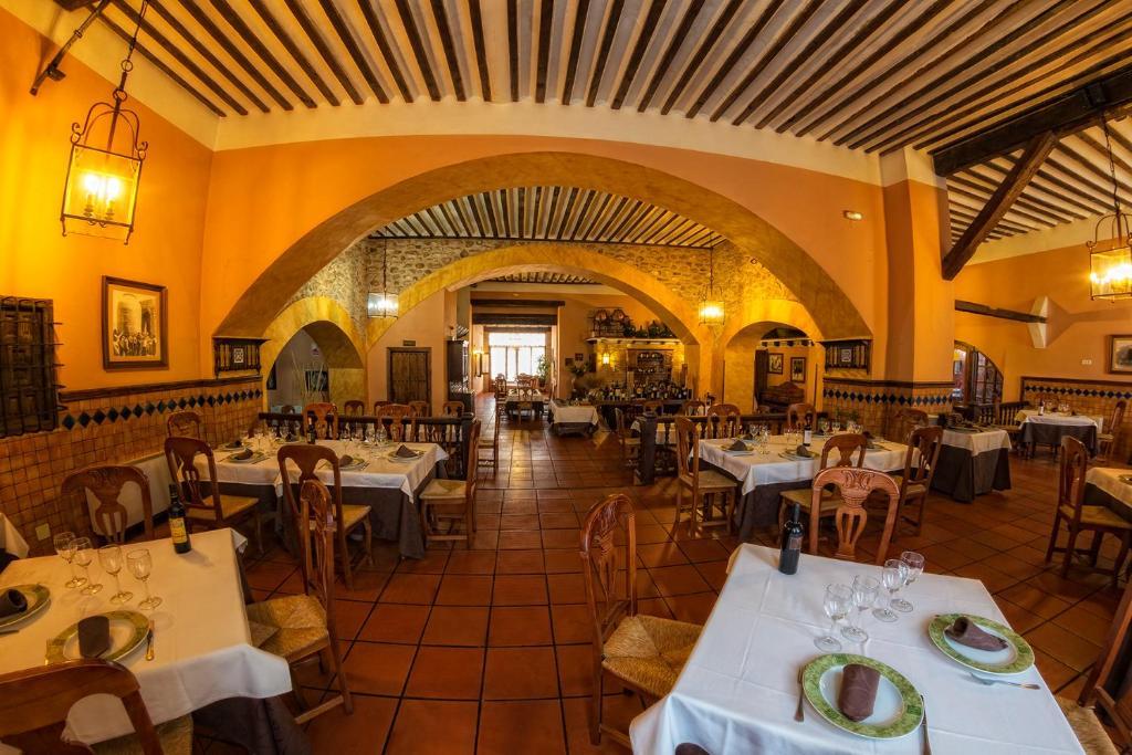 Hotel Bodega La Venta Casas De Los Pinos Exterior photo